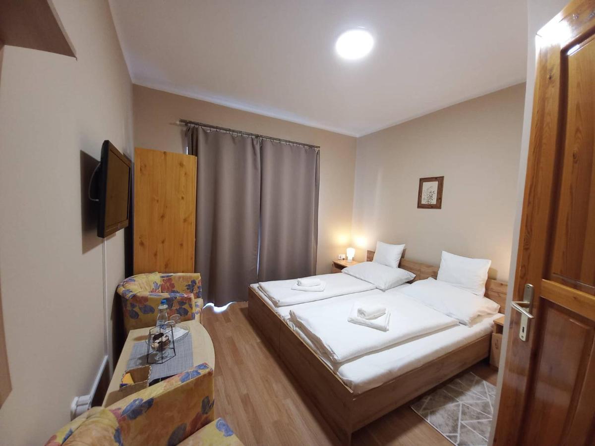 Family Panzio Zalakaros Bed & Breakfast Eksteriør bilde