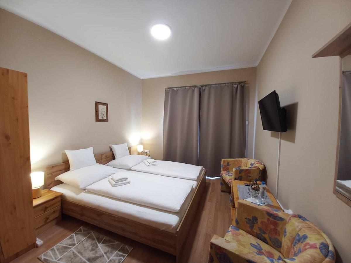 Family Panzio Zalakaros Bed & Breakfast Eksteriør bilde